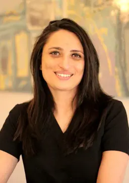 Dr Anbar Ganatra, Cosmetic & General Dentist at East St Kilda Dental